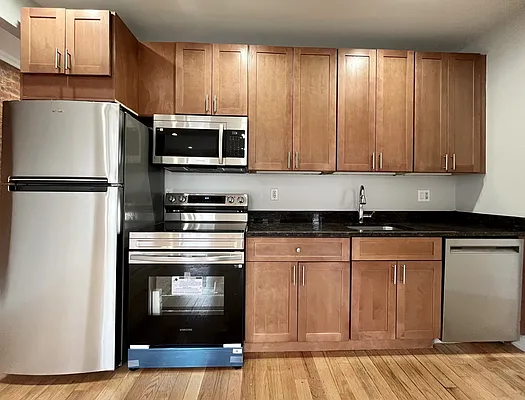 Rented by Sovereign Associates | media 3