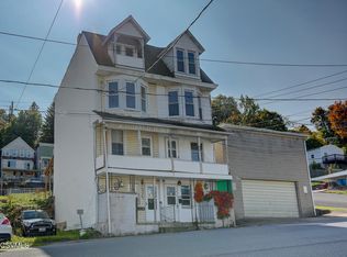 628 W Mulberry St, Shamokin, PA 17872