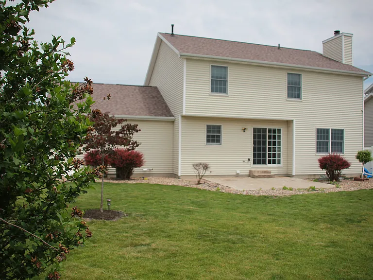 3125 Old Jamestown Rd — Photo 45