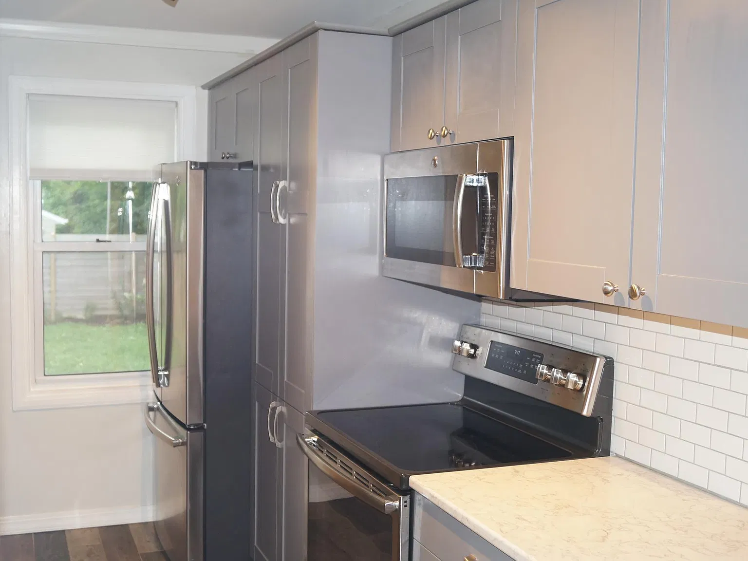 3 bed, 1100 sqft, $2,900 — Photo 4