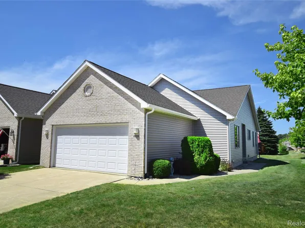 10229 Primrose Dr, Davison, MI 48423