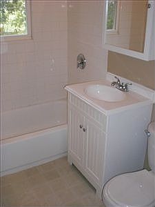 3rd image of 7623 Chandler Hills Dr