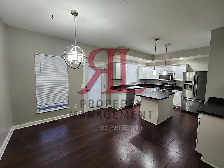 6716 Bethany Dr — Photo 10