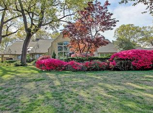 4401 S Oak Rd E, Tulsa, OK 74105