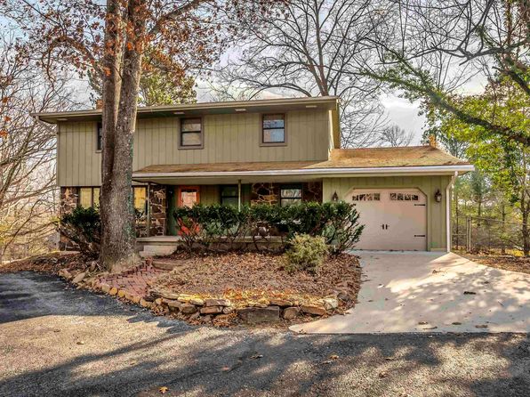 36 Rushing Rd, Carbondale, IL 62902