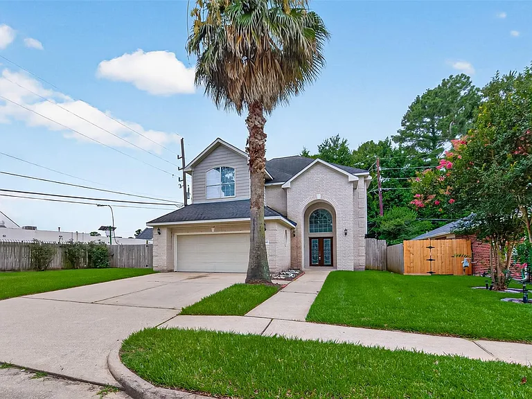 20003 Fieldtree Dr — Photo 4