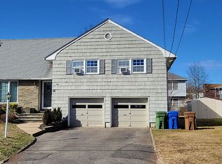 14 Melrose Ter, Linden, NJ 07036