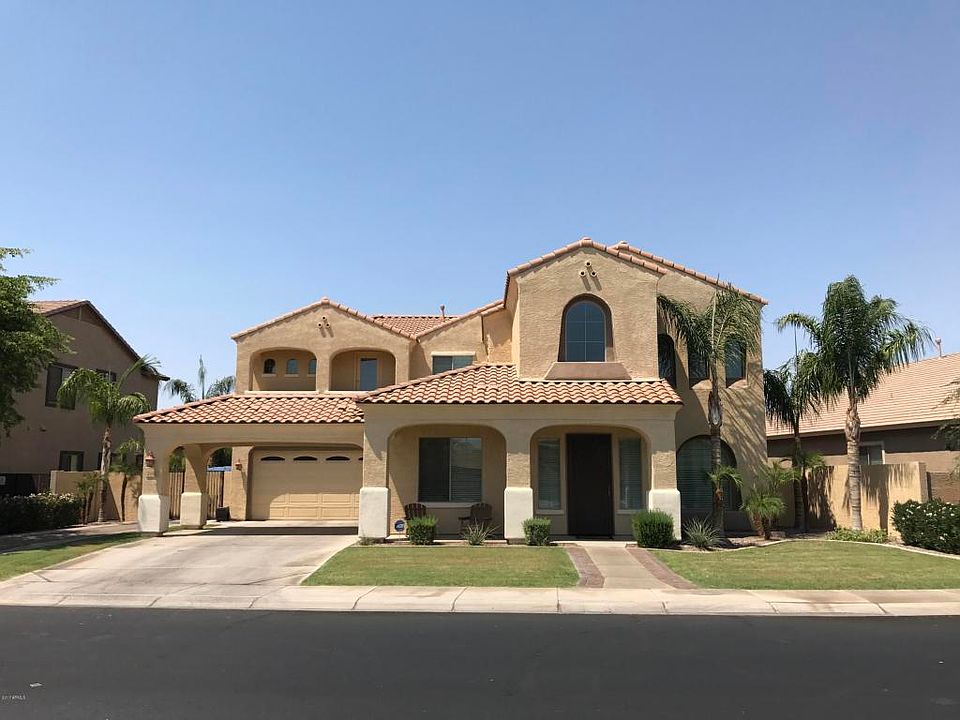 1st image of 2456 E Redwood Ct