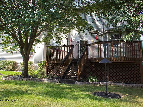 2nd image of 4612 Edgewater Dr