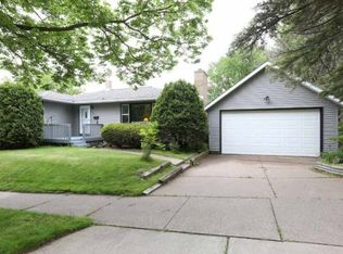 912 S 11th St, Wausau, WI 54403