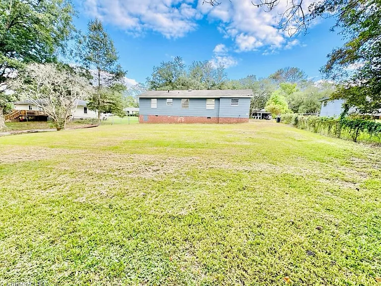 246 Marilyn Dr — Photo 6