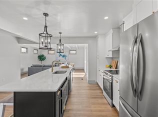 507 Sharon St, Providence, RI 02908