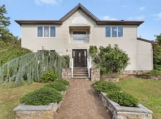 35 Kearney Ave, Whippany, NJ 07981