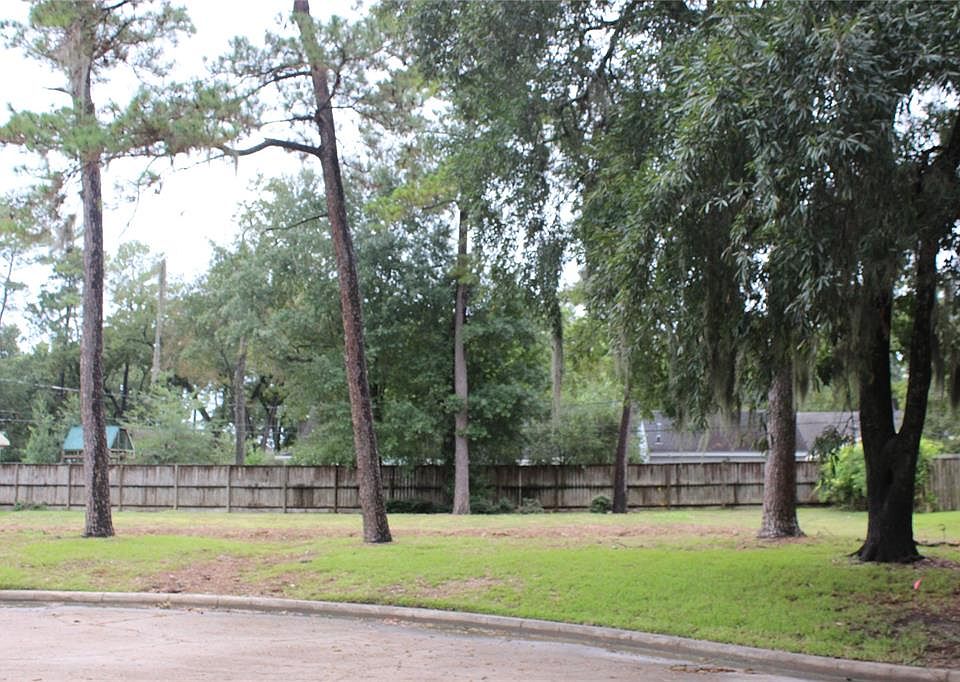 1st image of 107 Fawnlake Dr