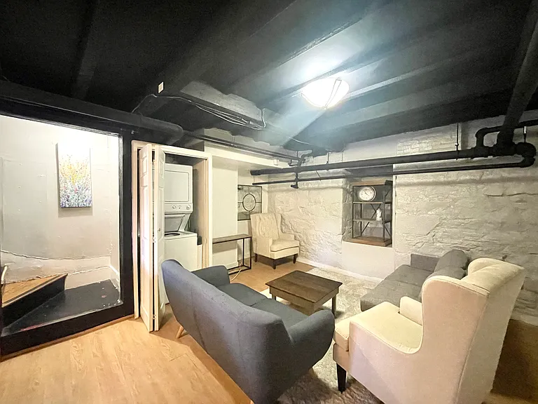 4 Champney Pl #1 — Photo 8