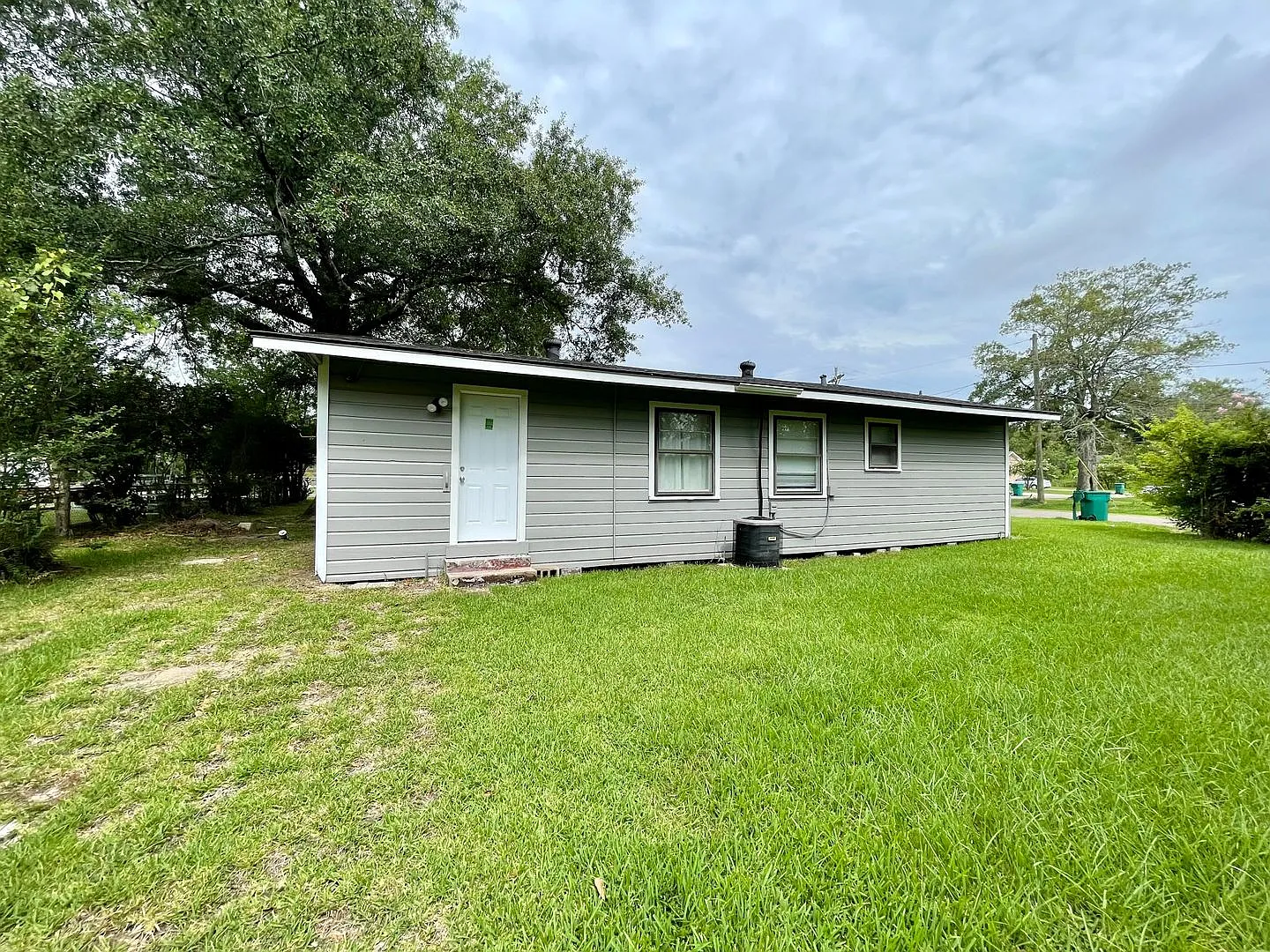 Coming Soon! - 2314 6th Street, Orange, TX 77630 — Photo 3