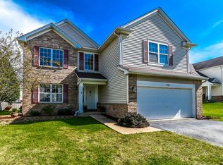 427 N Maggie Ln, Romeoville, IL 60446