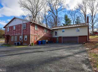 75 Church Rd, Etters, PA 17319