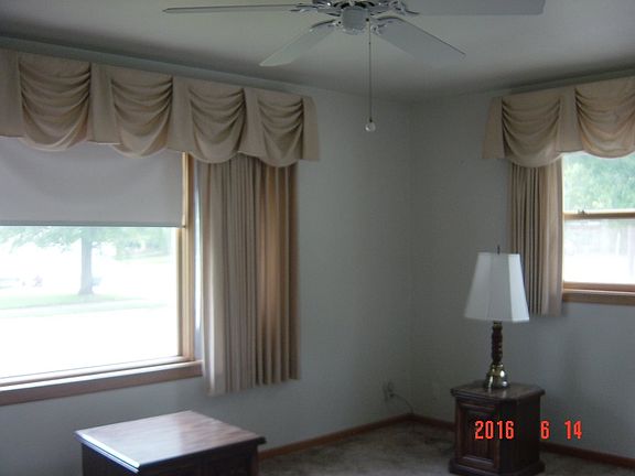 5th image of 800 Moreland Ave