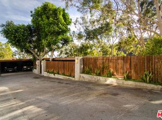 8030 Highland Trl, Los Angeles, CA 90046