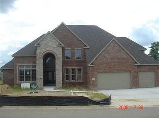 11319 N Stone Creek Dr, Dunlap, IL