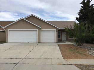 2020 Palenque Dr SE, Rio Rancho, NM 87124