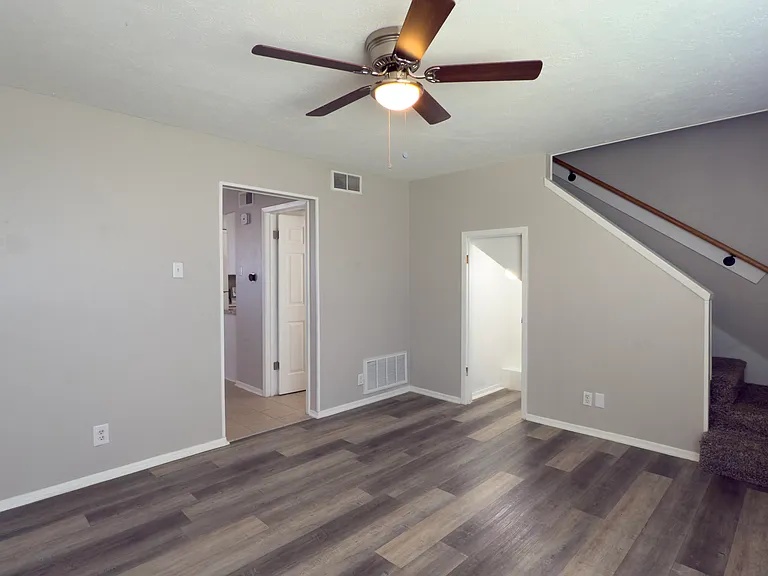 1905 W Morton St #20 — Photo 15