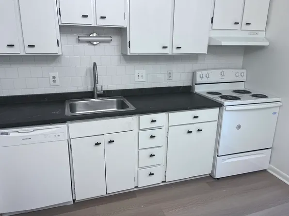 2762 Gatewood Cir, Charlottesville, VA 22911