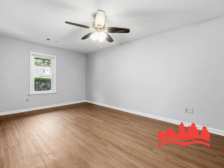 7243 Newling Ln — Photo 22