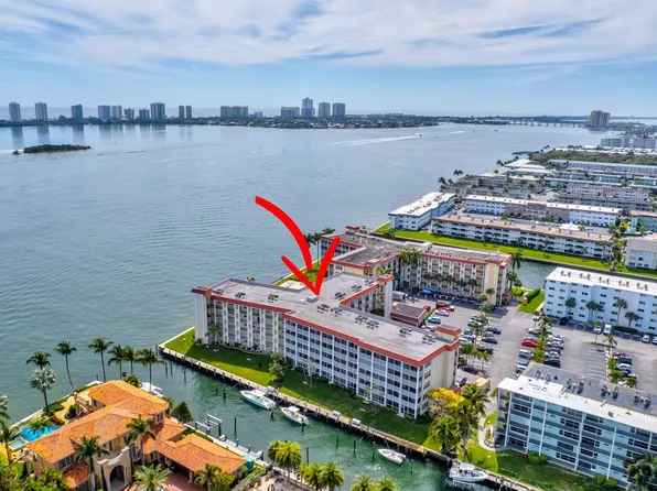 105 Paradise Harbour Boulevard #109, North Palm Beach, FL 33408