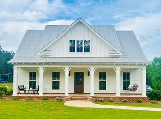 29298 Meadow Lane Rd, Andalusia, AL 36421