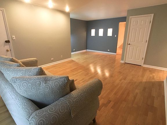 2nd image of 9458 Bay Colony Dr APT 2N