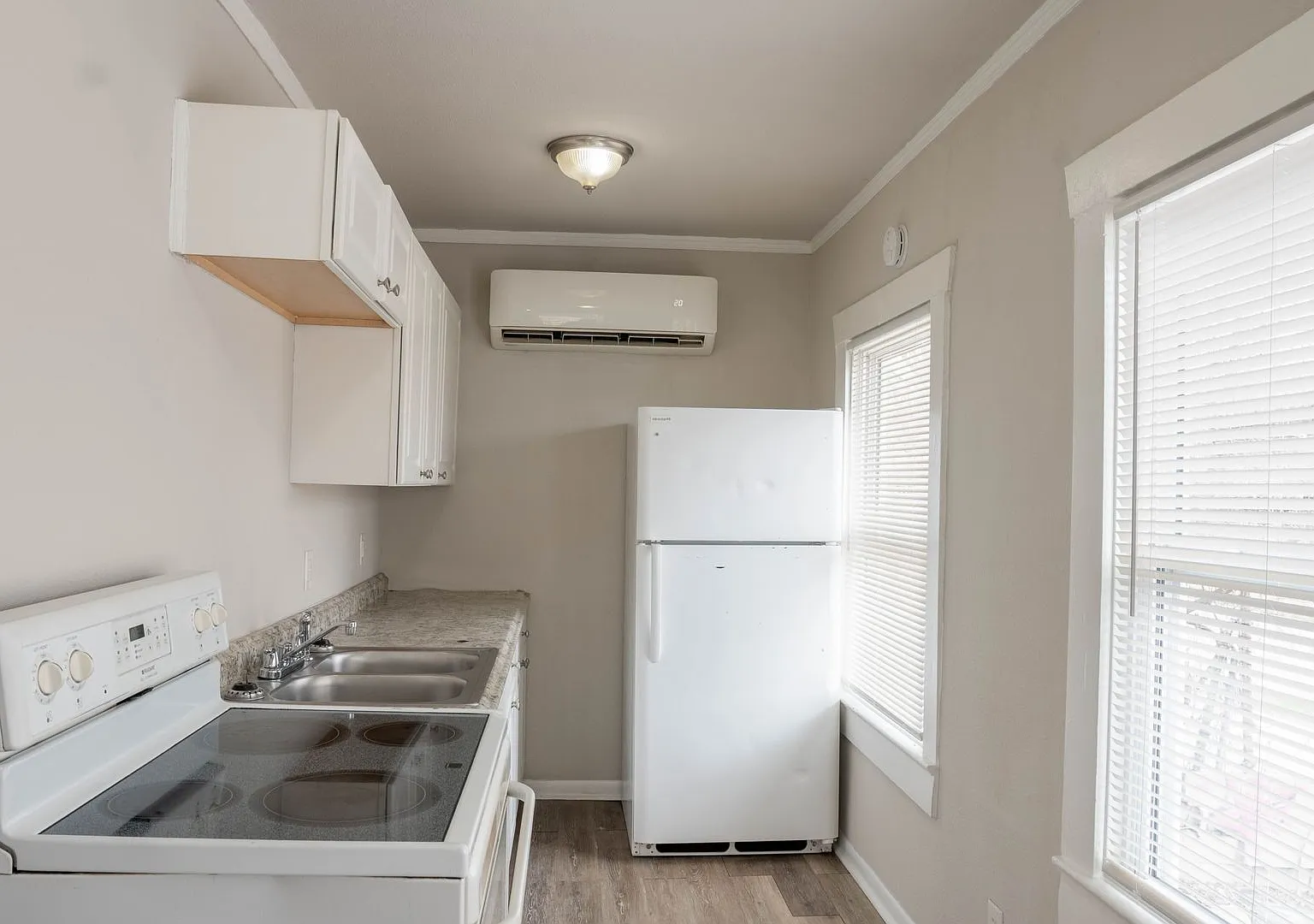 Archer Duplexes — Photo 3