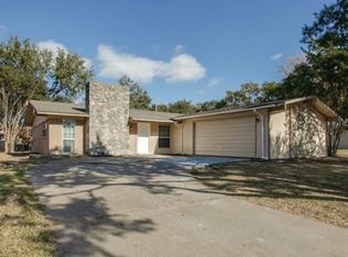 11402 Coral Hills Dr, Dallas, TX 75229