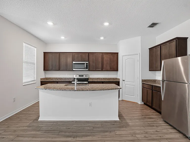 6170 Dolostone Dr — Photo 9