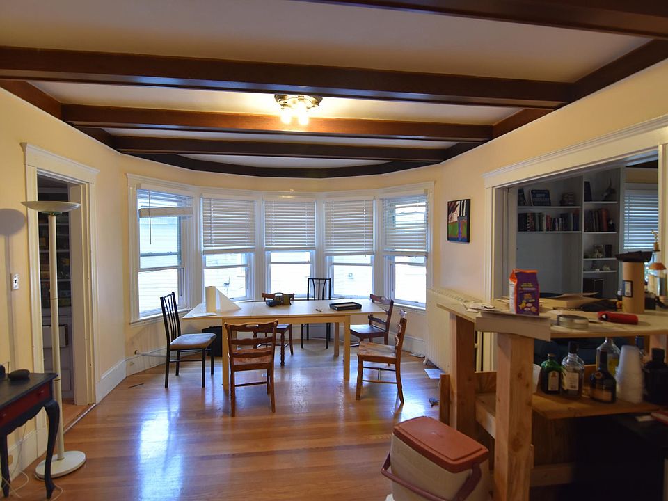 1st image of 50 Russell St #2