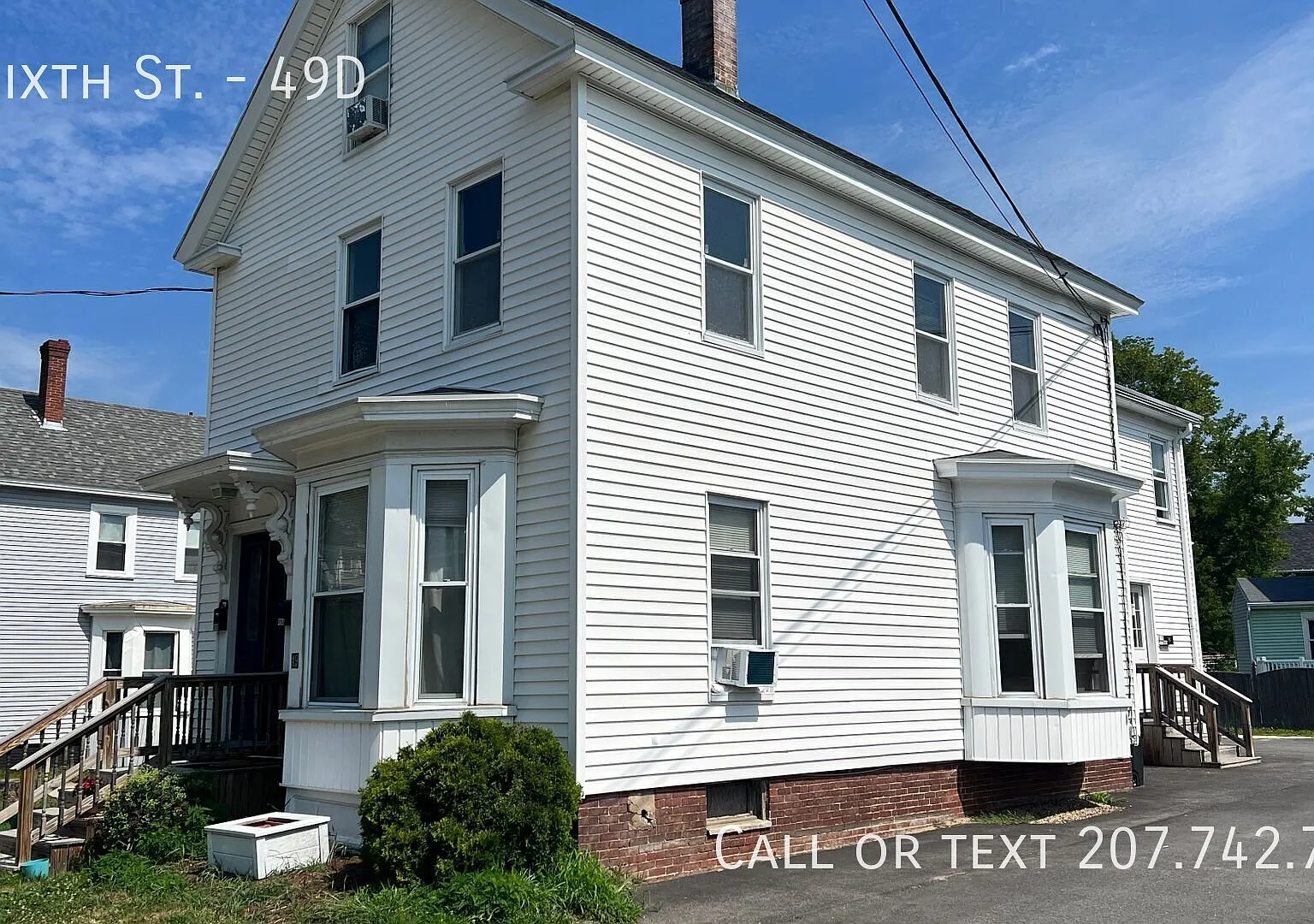 2 Bedroom 1 full bath 2nd floor Apartment at 49D Sixth St. in Dover — Photo 1