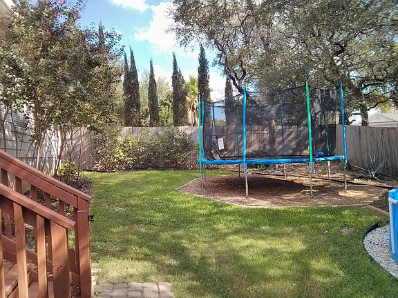 2nd image of 3625 Augusta Glade