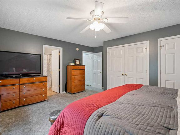 4th image of 644 Fern Hill St