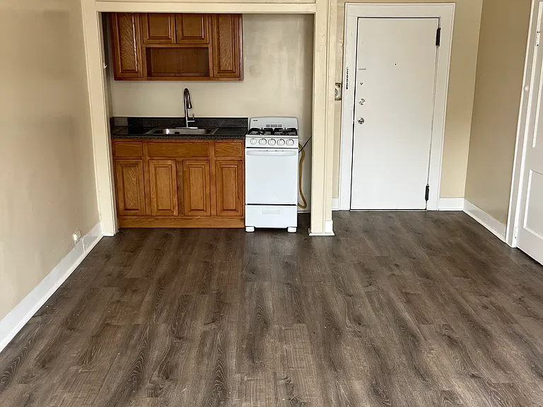 159 Jacoby St #12 — Photo 5