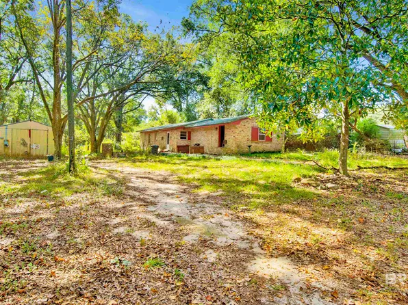 7623 Old Shell Rd, Mobile, AL 36608