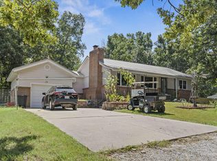 24 Dorsett Lane, Kimberling City, MO 65686
