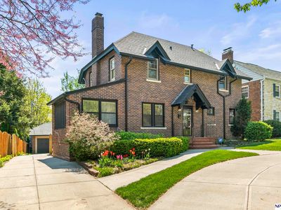 5209 Western Ave, Omaha, NE, 68132