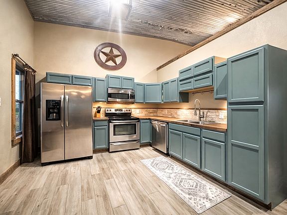 2nd image of 6187 Mockingbird Ln