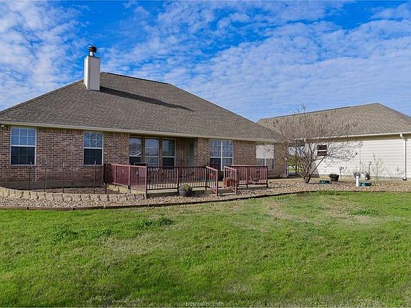 2nd image of 3424 Stampede Dr