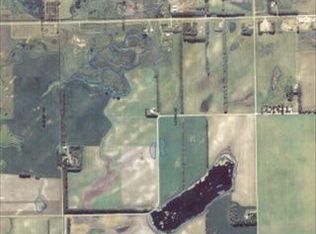3710 17th Ave NE, Larimore, ND 58251
