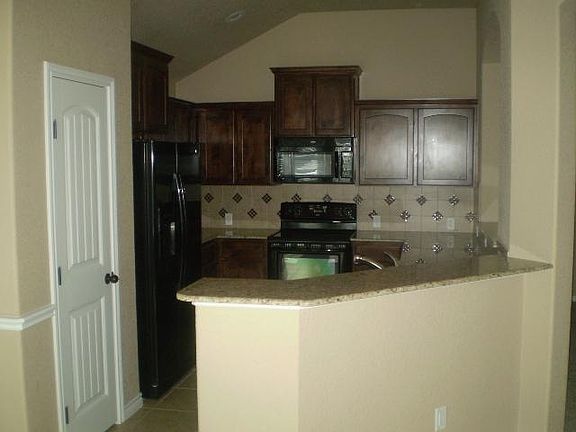 3rd image of 6002 Bedrock Dr