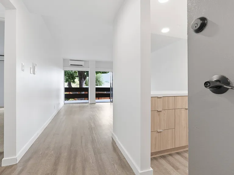 Palo Alto Place — Photo 18