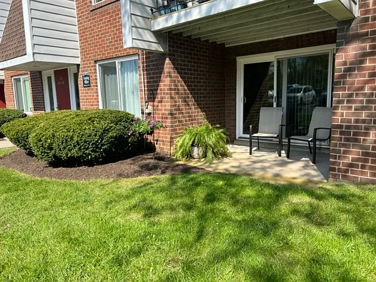 2132 Pennsylvania Ave — Photo 21