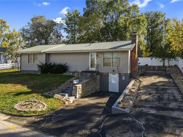 336 Georgia Ct, Liberty, MO 64068